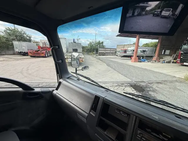 いすゞ エルフ BDG-NPR85ARの写真39