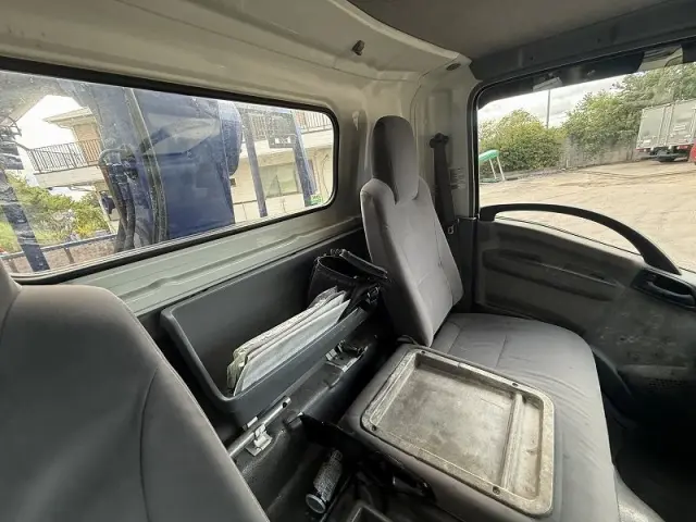 いすゞ エルフ BDG-NPR85ARの写真41