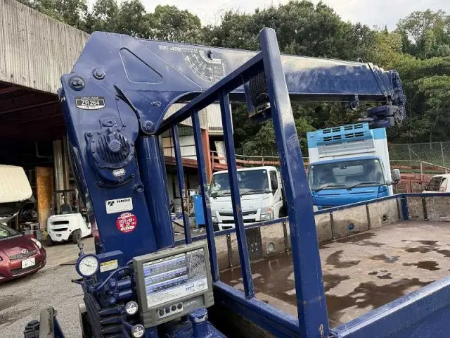 いすゞ エルフ BDG-NPR85ARの写真48