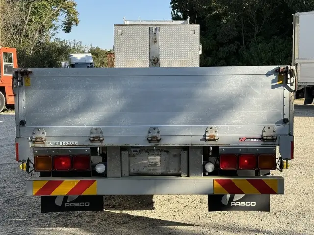 いすゞ ギガ QKG-CYJ77Bの写真6