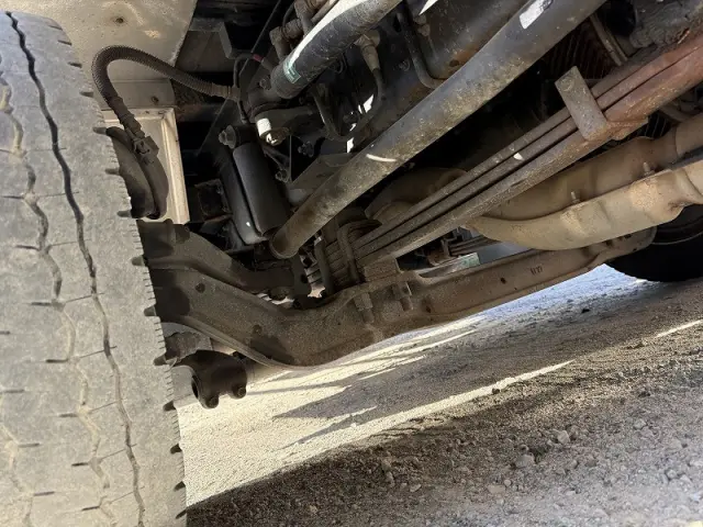 いすゞ ギガ QKG-CYJ77Bの写真32