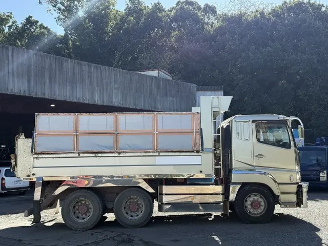 三菱 スーパーグレート QKG-FV50VX(6x2)の写真4