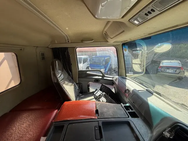 三菱 スーパーグレート QKG-FV50VX(6x2)の写真17