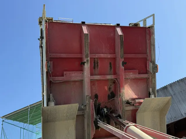 三菱 スーパーグレート QKG-FV50VX(6x2)の写真48