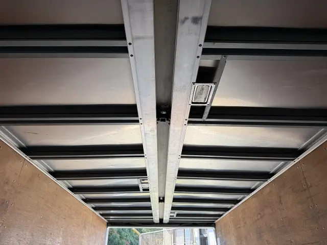 いすゞ フォワード TKG-FRR90S2の写真9