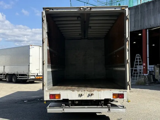 いすゞ フォワード TKG-FRR90S2の写真21