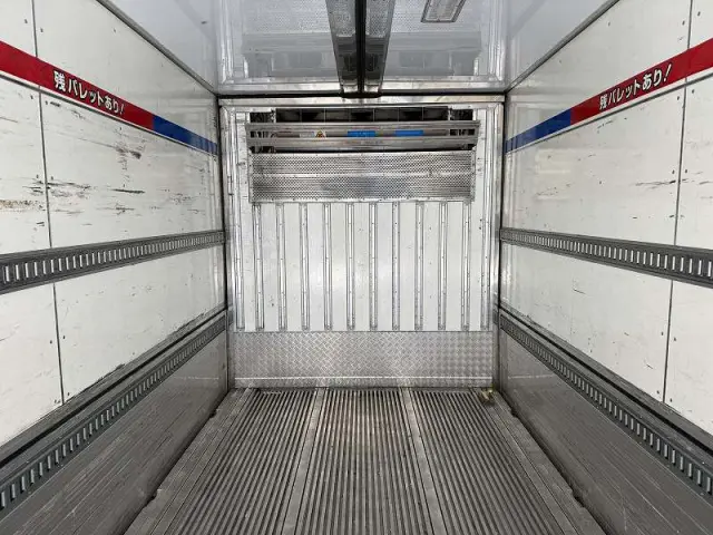 日野 プロフィア 2DG-FW1AHG(8x4)の写真20