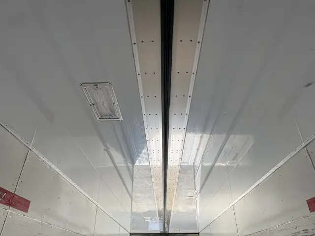 日野 プロフィア 2DG-FW1AHG(8x4)の写真21