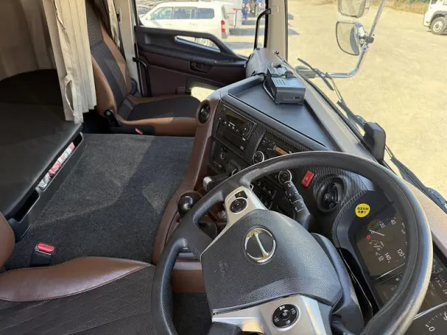 日野 プロフィア 2DG-FW1AHG(8x4)の写真28