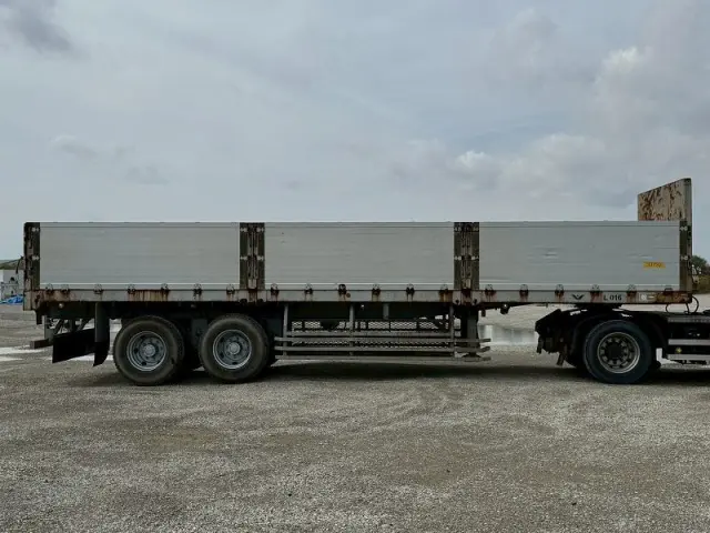 東急 平トレーラー TF24F4C2の写真3