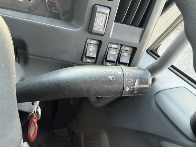 UD コンドル 2PG-BRR90T2(2WD)の写真31