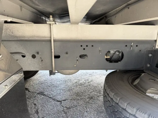 UD コンドル 2PG-BRR90T2(2WD)の写真41