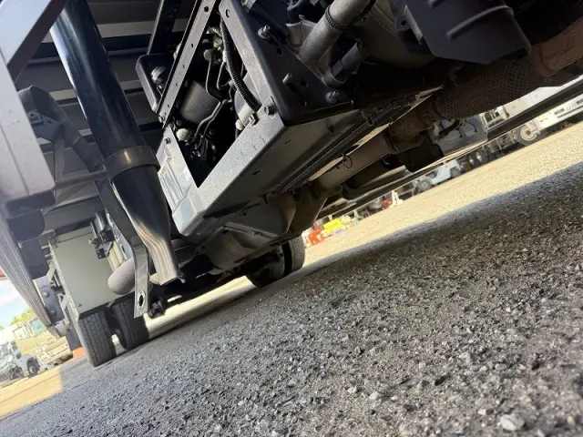 UD コンドル 2PG-BRR90T2(2WD)の写真48