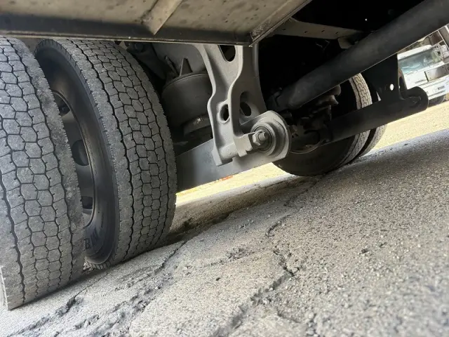 UD コンドル 2PG-BRR90T2(2WD)の写真49