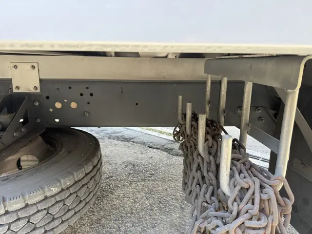 UD コンドル 2PG-BRR90T2(2WD)の写真50