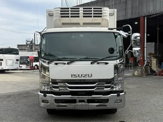 いすゞ フォワード 2PG-FSR90T2(2WD)の写真2