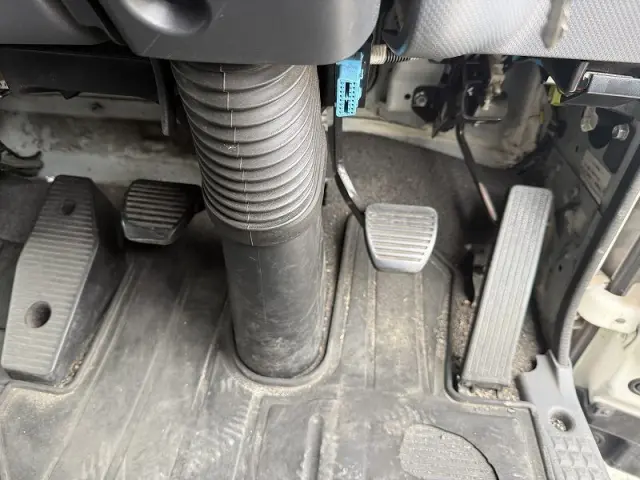 いすゞ フォワード 2PG-FSR90T2(2WD)の写真26