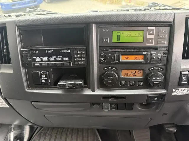 いすゞ フォワード 2PG-FSR90T2(2WD)の写真38