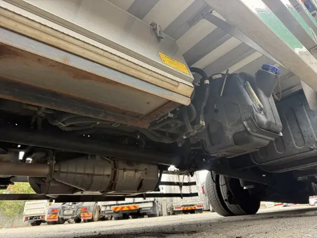 いすゞ フォワード 2PG-FSR90T2(2WD)の写真46