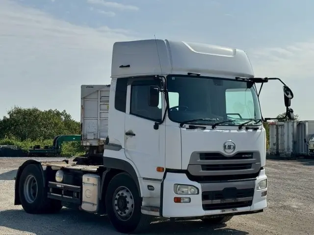 ＵＤ クオン QKG-GK6XABの写真1