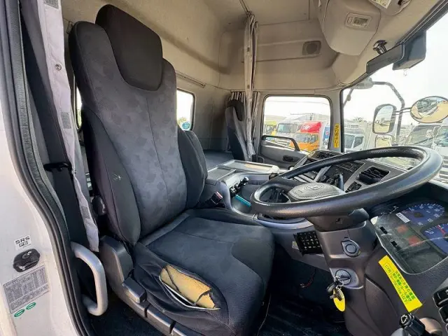 ＵＤ クオン QKG-GK6XABの写真18