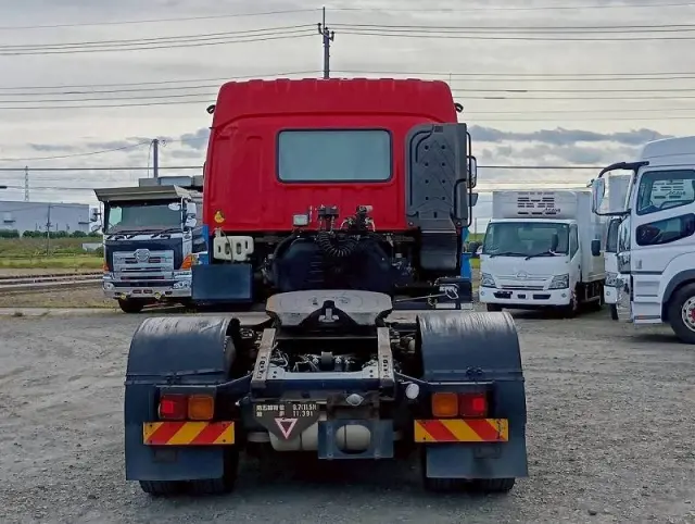 いすゞ ギガ QKG-EXD52ADの写真6