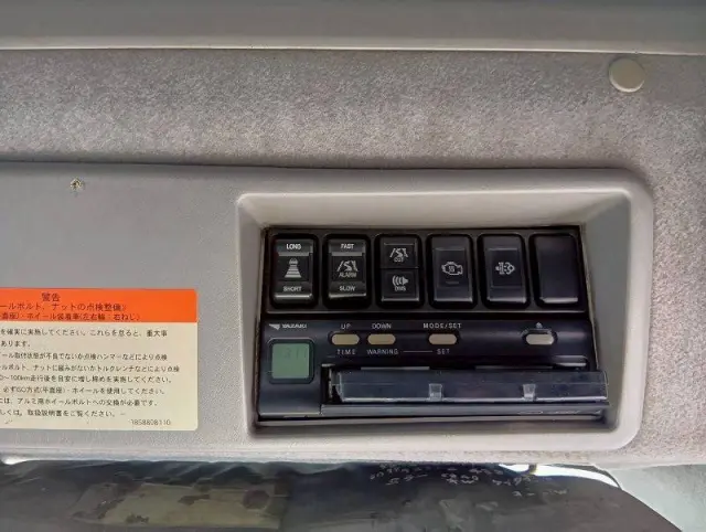 いすゞ ギガ QKG-EXD52ADの写真16