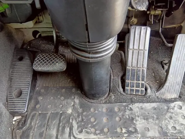 いすゞ ギガ QKG-EXD52ADの写真25