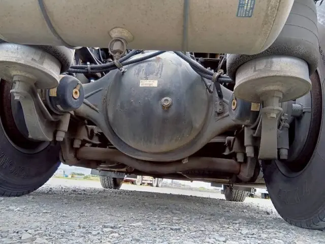 いすゞ ギガ QKG-EXD52ADの写真28