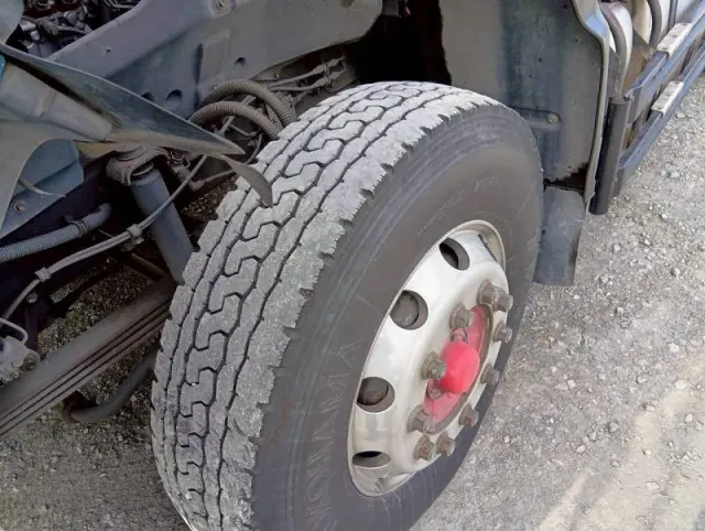 いすゞ ギガ QKG-EXD52ADの写真45