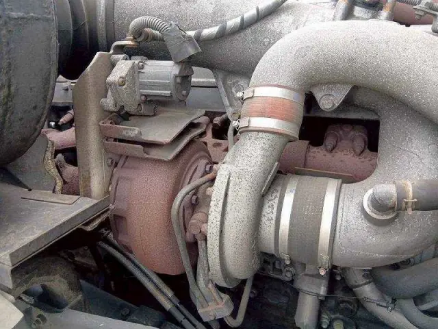 いすゞ ギガ QKG-EXD52ADの写真50