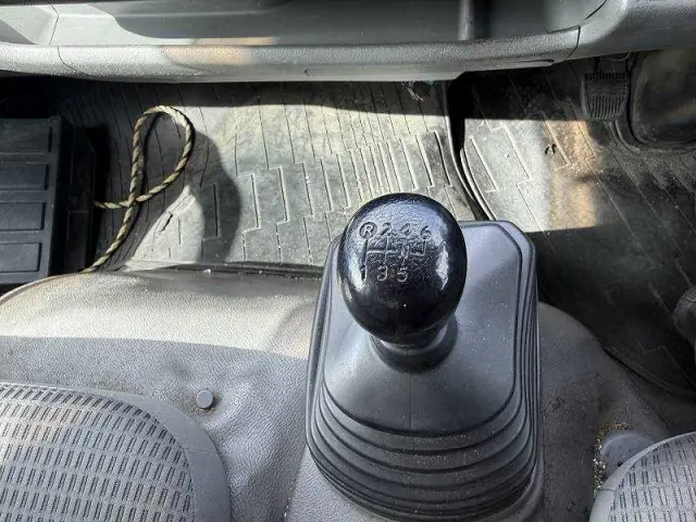 日野 デュトロ TKG-XZU722Mの写真28