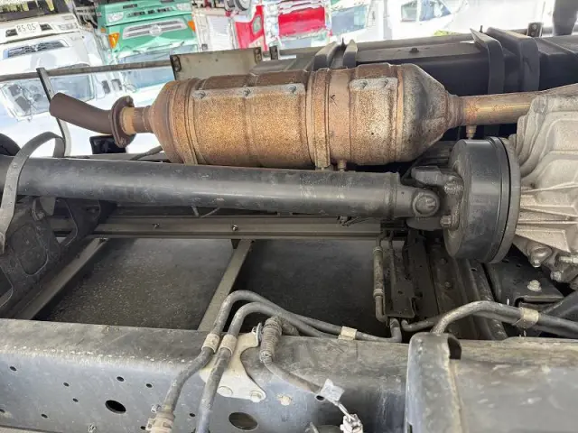 日野 デュトロ TKG-XZU722Mの写真42