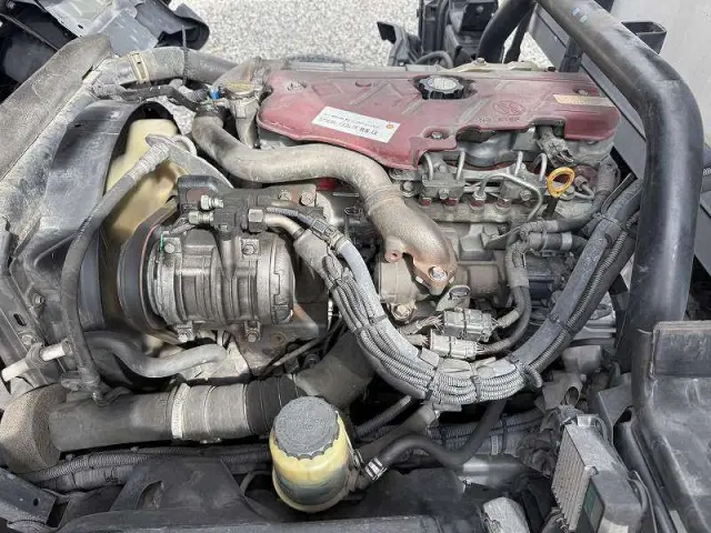 日野 デュトロ TKG-XZU722Mの写真50