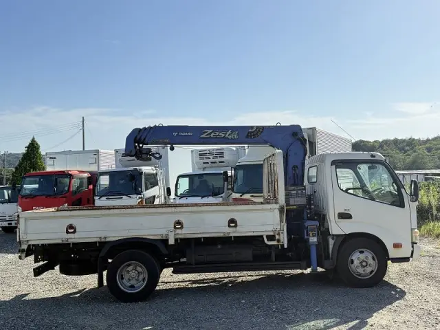 日野 デュトロ TKG-XZU650M(2WD)の写真4