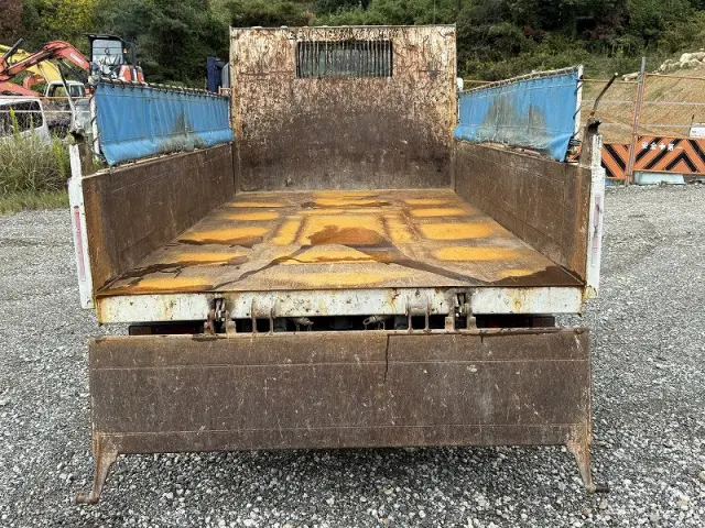 いすゞ エルフ TKG-NKR85AD(2WD)の写真12