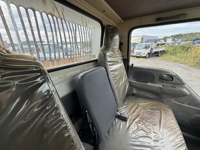 いすゞ エルフ TKG-NKR85AD(2WD)の写真34