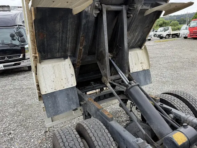 いすゞ エルフ TKG-NKR85AD(2WD)の写真43