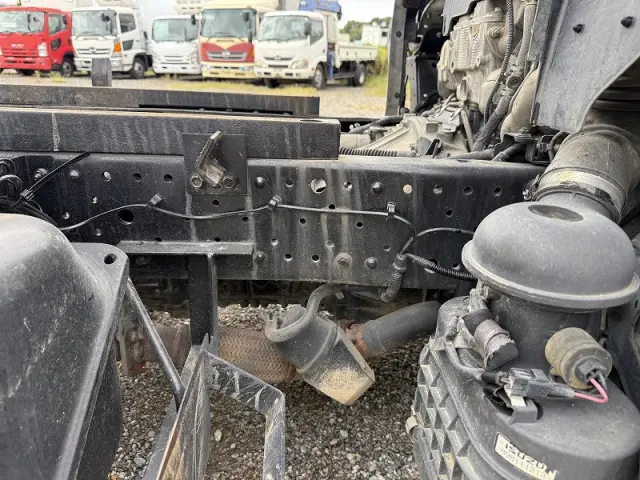 いすゞ エルフ TKG-NKR85AD(2WD)の写真44