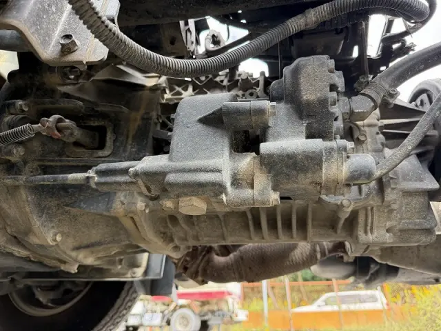 いすゞ エルフ TKG-NKR85AD(2WD)の写真50