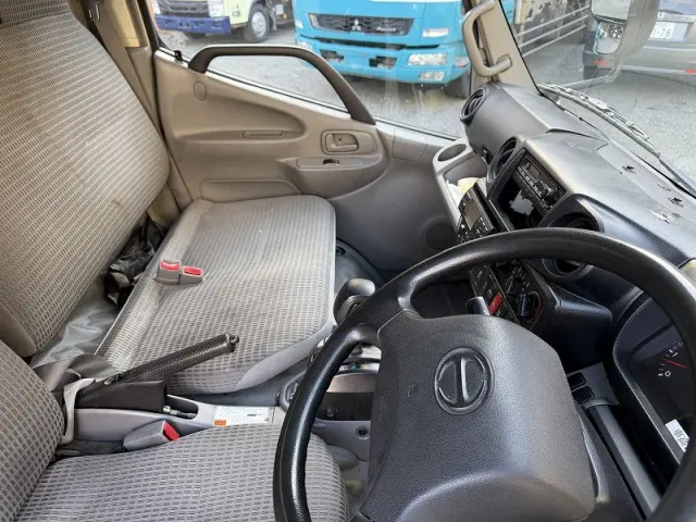 日野 デュトロ TKG-XZC600M(2WD)の写真26