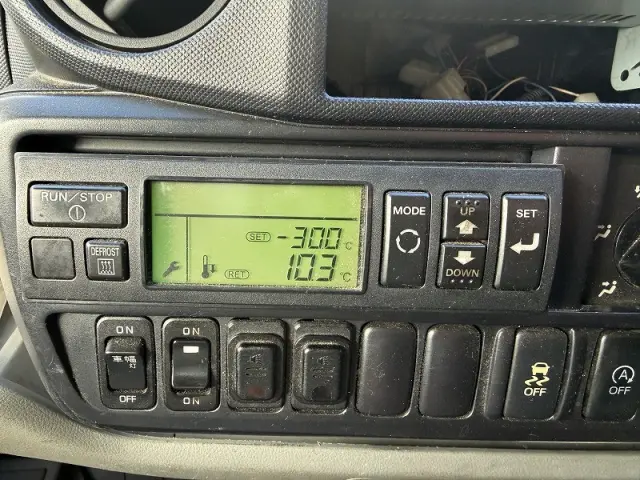 日野 デュトロ TKG-XZC600M(2WD)の写真31