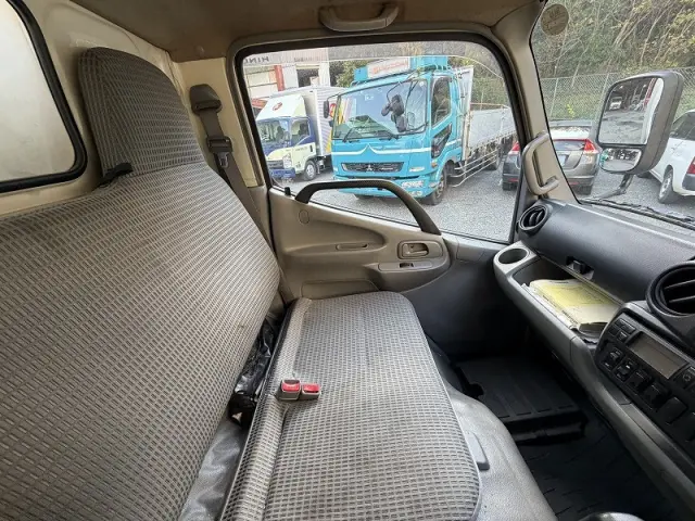 日野 デュトロ TKG-XZC600M(2WD)の写真33