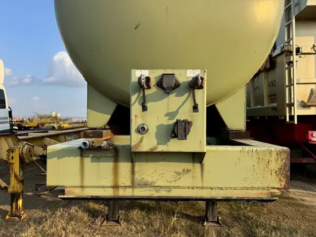 東急 タンクセミトレーラー TF26G3C21の写真10