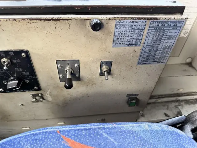日野 ブルーリボン PDG-KV234N2の写真17
