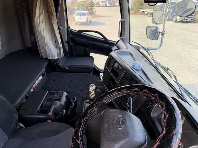 日野 プロフィア QPG-FW1EXEGの写真31