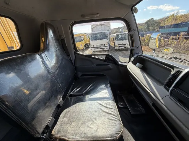 三菱 キャンター 2PG-FEB90の写真41