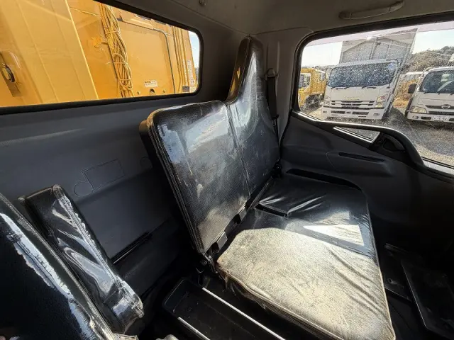 三菱 キャンター 2PG-FEB90の写真42