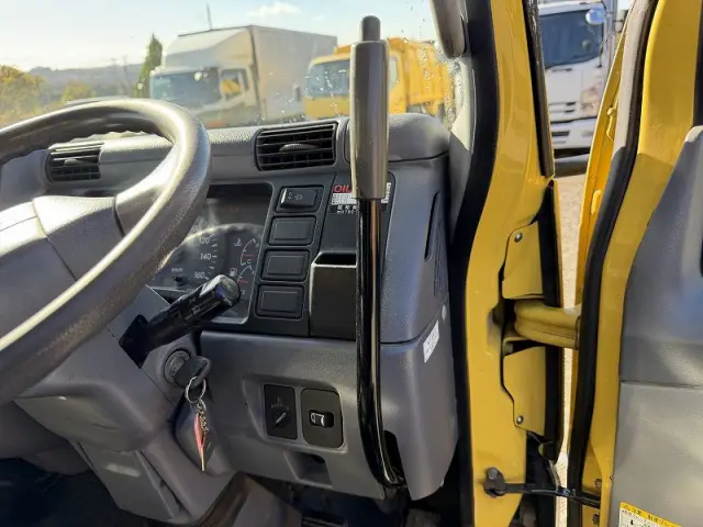三菱 キャンター PDG-FG74D(4WD)の写真34