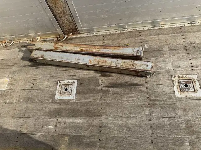 いすゞ ギガ QKG-CYJ77Aの写真10